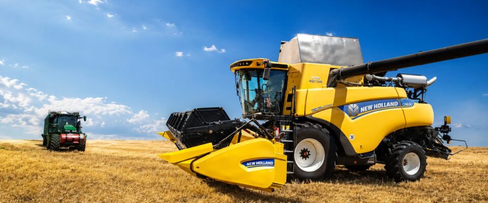New Holland CR8.80